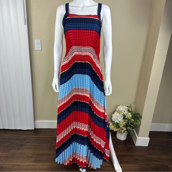 Gracia Dress Sz S Pleated Colorblock Maxi NWT - Picture 5 of 17